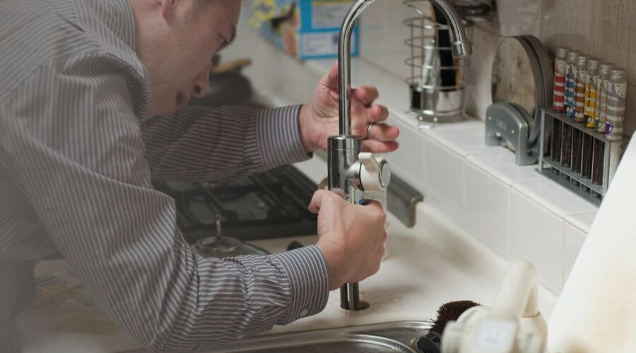 Professional expert plumbing services in Carbon Cliff, IL